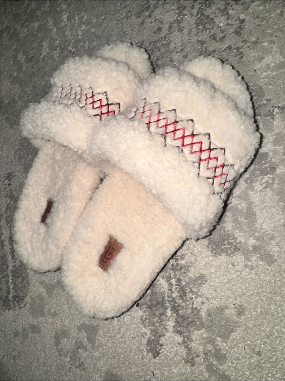 UGG Cozetta Braid Sherpa Slide Slippers NWOT - Picture 3 of 6